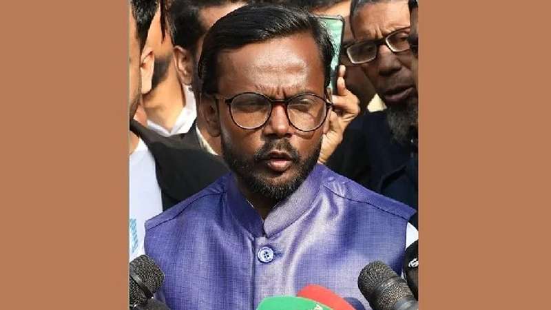 হিরো আলমের নামে মামলা হিরো আলমের নামে মামলা