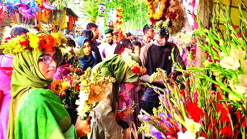 যশোরে ফুলমেলা শেষ ॥ দেশের গণ্ডি পেরিয়ে যাচ্ছে বিদেশে যশোরে ফুলমেলা শেষ ॥ দেশের গণ্ডি পেরিয়ে যাচ্ছে বিদেশে