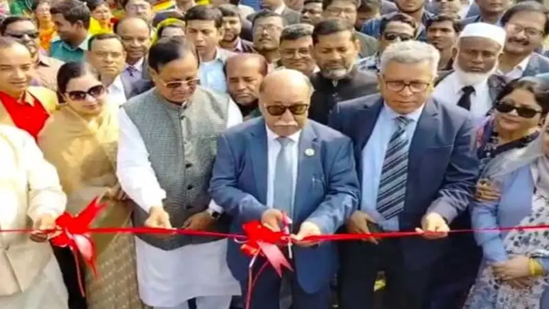 বেড়েছে অর্থনৈতিক সক্ষমতা, সময় পেলেই ঘুরতে যায় মানুষ বেড়েছে অর্থনৈতিক সক্ষমতা, সময় পেলেই ঘুরতে যায় মানুষ