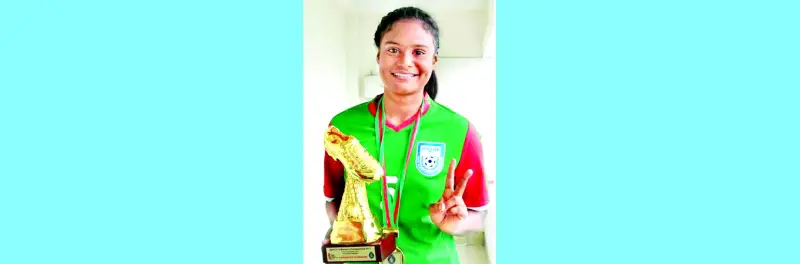 এবার ক্যাম্প ছাড়লেন ডিফেন্ডার আঁখি এবার ক্যাম্প ছাড়লেন ডিফেন্ডার আঁখি