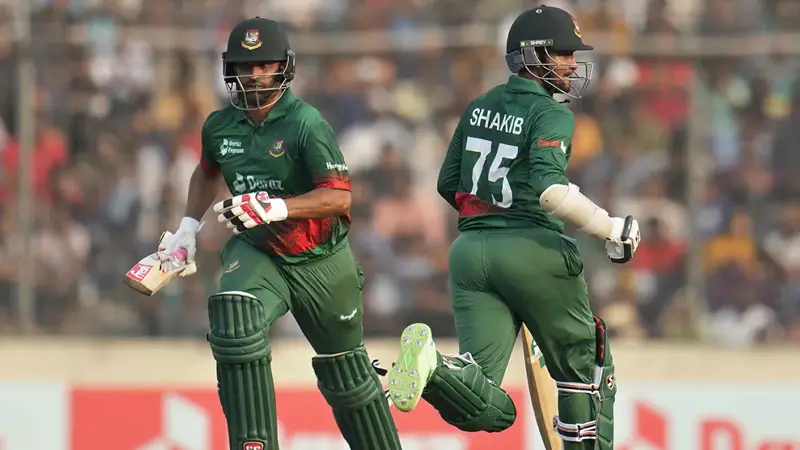 ভাঙল তামিম-সাকিব জুটি ভাঙল তামিম-সাকিব জুটি