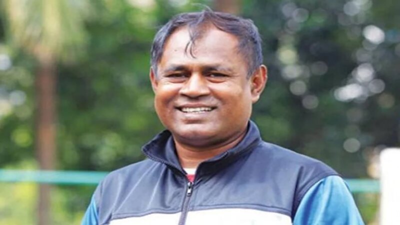 পদত্যাগ করলেন সাফজয়ী কোচ ছোটন পদত্যাগ করলেন সাফজয়ী কোচ ছোটন