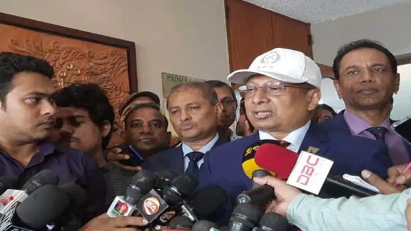 আরাভ খানকে দেশে ফিরিয়ে আনার চেষ্টা চলছে: আইজিপি আরাভ খানকে দেশে ফিরিয়ে আনার চেষ্টা চলছে: আইজিপি