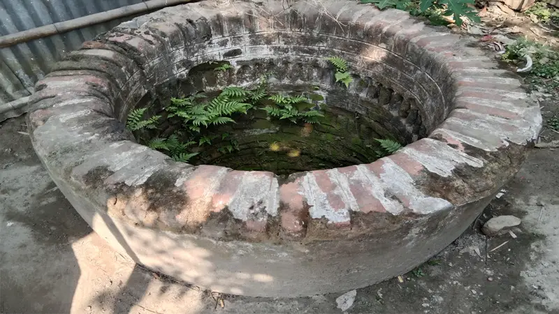 বিলুপ্তির পথে ঐতিহ্যের কুয়া বা ইন্দারা