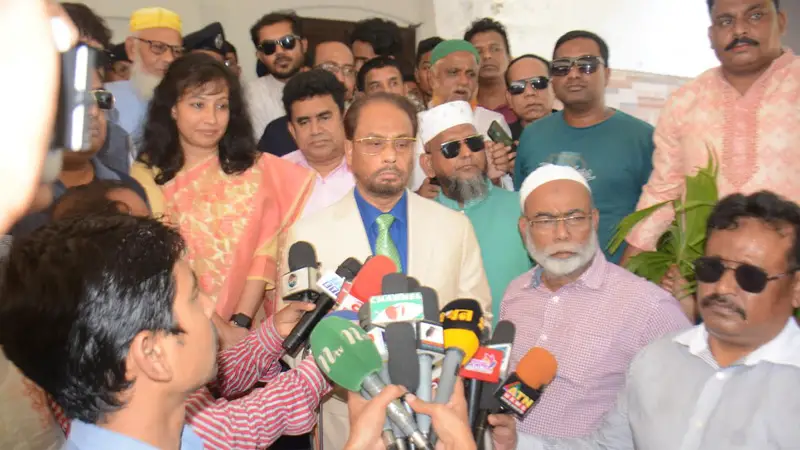 বর্তমান পদ্ধতিতে সুষ্ঠু নির্বাচন সম্ভব নয় বর্তমান পদ্ধতিতে সুষ্ঠু নির্বাচন সম্ভব নয়