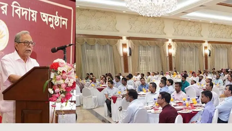 রাষ্ট্রপতি হলেও আমি একজন জনপ্রতিনিধি রাষ্ট্রপতি হলেও আমি একজন জনপ্রতিনিধি