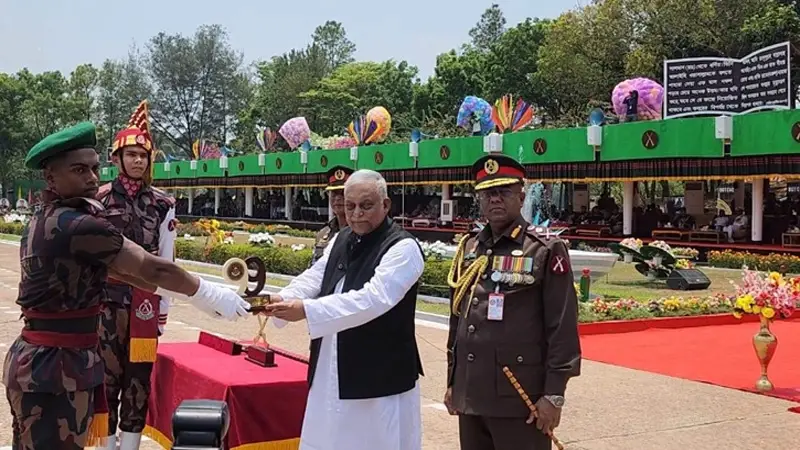 বিজিবি এখন ত্রিমাত্রিক বাহিনীতে উন্নীত হয়েছে বিজিবি এখন ত্রিমাত্রিক বাহিনীতে উন্নীত হয়েছে