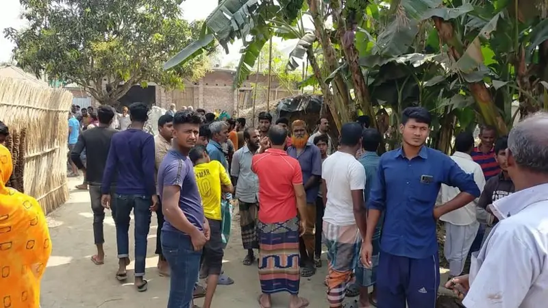 ছেলের হাতে বাবা খুন ছেলের হাতে বাবা খুন