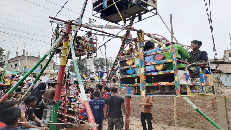 শায়েস্তাগঞ্জে ঐতিহ্যবাহী বান্নি মেলা শায়েস্তাগঞ্জে ঐতিহ্যবাহী বান্নি মেলা