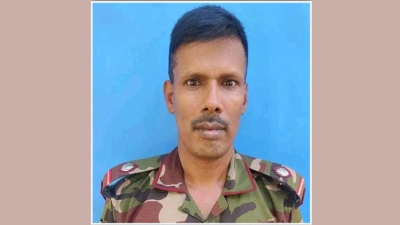বান্দরবানে কেএনএ’র গুলিতে সেনাসদস্য নিহত বান্দরবানে কেএনএ’র গুলিতে সেনাসদস্য নিহত