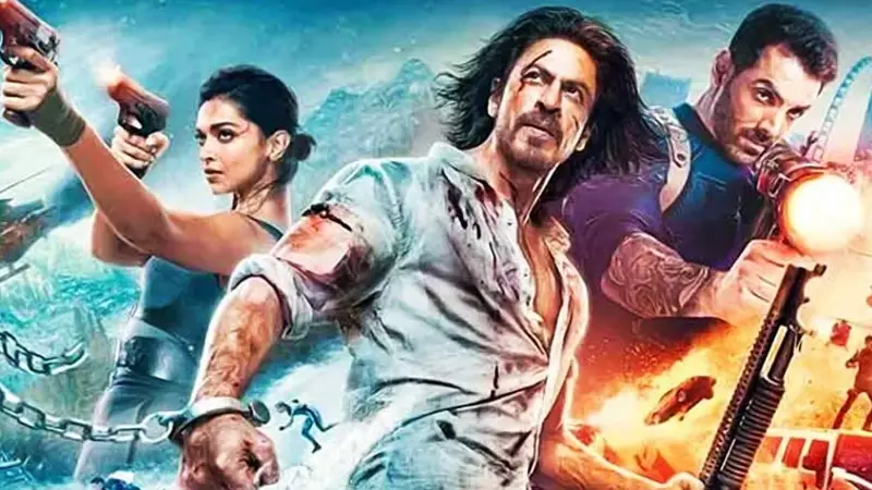 নজির গড়ল ‘পাঠান’, ৫ দিনে ছাড়িয়েছে ৫০০ কোটি নজির গড়ল ‘পাঠান’, ৫ দিনে ছাড়িয়েছে ৫০০ কোটি