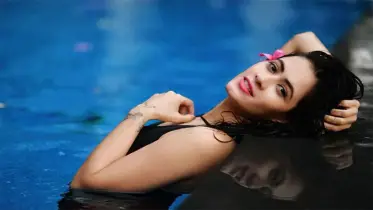 একটি ছবিই বদলে দিল ‘দ্য কেরালা স্টোরি’র নায়িকার জীবন