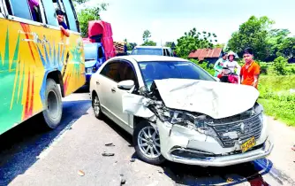 পাকিস্তানের ডেপুটি হাইকমিশনার সড়ক দুর্ঘটনার কবলে