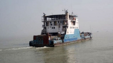 পাটুরিয়া-দৌলতদিয়া নৌরুটে ফেরি চলাচল শুরু