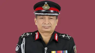 দেড় বছর মেয়াদ বাড়ল আইজিপি চৌধুরী আল-মামুনের