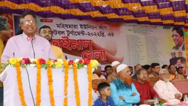 চোখ খুললেই উন্নয়ন চোখে পড়ে: কৃষিমন্ত্রী