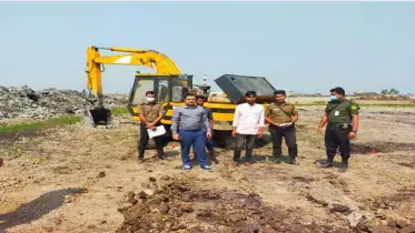 অবৈধ মাটি উত্তোলনের দায়ে জরিমানা