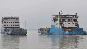  ১১ ঘণ্টা পর পাটুরিয়া-আরিচা ফেরি চলাচল শুরু