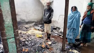 গফরগাঁওয়ে আগুনে পুড়ল ৪ দোকান, ক্ষতি ১০ লাখ টাকার