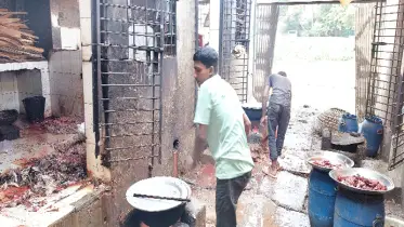 বাজারের বর্জ্যে নদী দূষণ ॥ ছড়াচ্ছে রোগব্যাধি