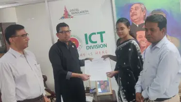 সার্টিফিকেট পোড়ানো সেই সুলতানাকে চাকরি দিলেন প্রতিমন্ত্রী পলক