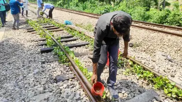 ব্রাহ্মণবাড়িয়ায় অতিরিক্ত তাপমাত্রায় বেঁকে গেল রেললাইন