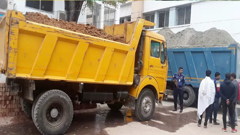 পরিবেশ অধিদপ্তরের অভিযানে গ্রেপ্তার ৮ 