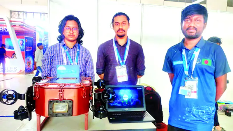 গবেষণায় কাজ করবে বাংলাদেশী রোবট ‘ব্র্যাকইউ ডুবুরি’ গবেষণায় কাজ করবে বাংলাদেশী রোবট ‘ব্র্যাকইউ ডুবুরি’