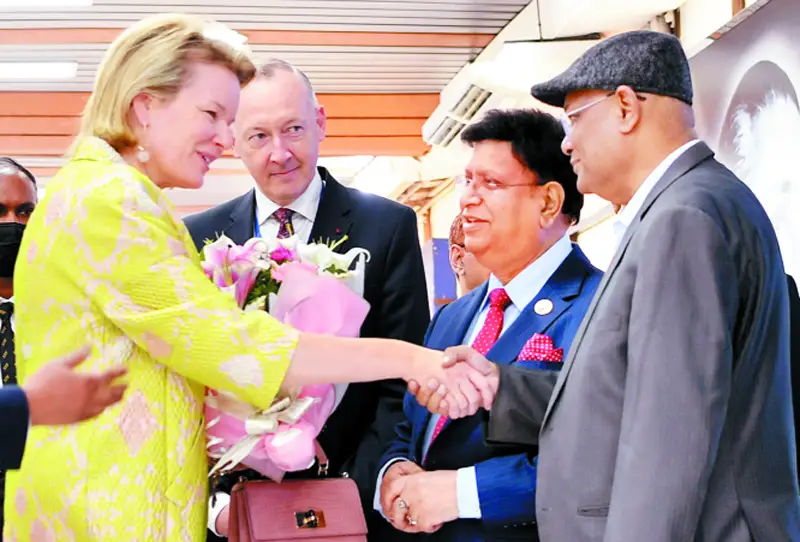 ফতুল্লায় গার্মেন্টস কারখানা পরিদর্শনে রানী মাথিল্ডে ফতুল্লায় গার্মেন্টস কারখানা পরিদর্শনে রানী মাথিল্ডে