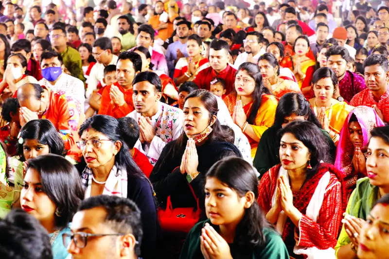 দেবী বন্দনায় সারাদেশে সরস্বতী পূজা উদ্যাপন দেবী বন্দনায় সারাদেশে সরস্বতী পূজা উদ্যাপন