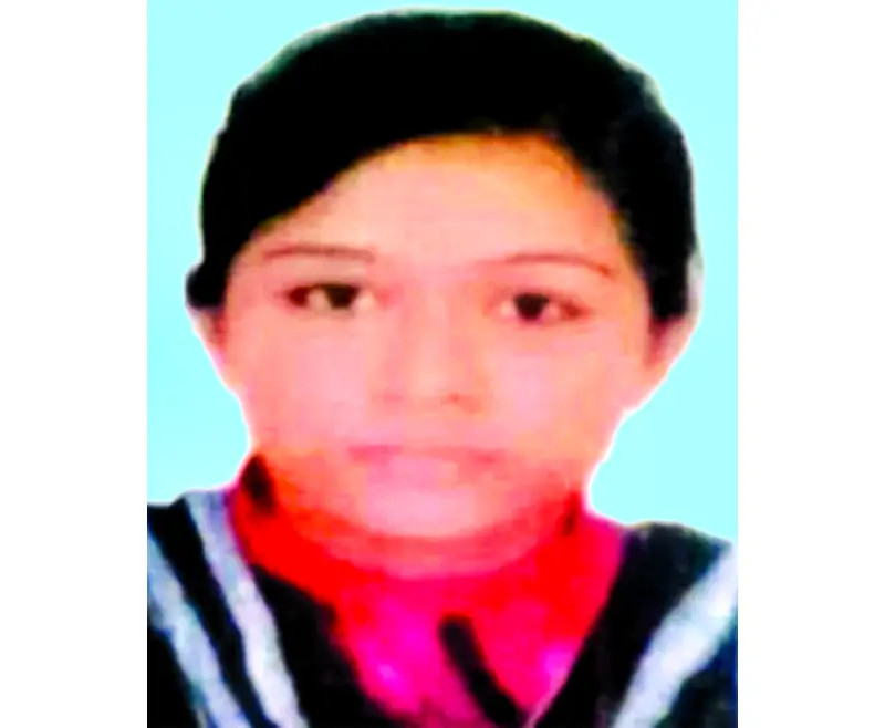 কাভার্ডভ্যান চাপায় প্রাণ গেল বাইক আরোহী ভার্সিটি ছাত্রীর কাভার্ডভ্যান চাপায় প্রাণ গেল বাইক আরোহী ভার্সিটি ছাত্রীর