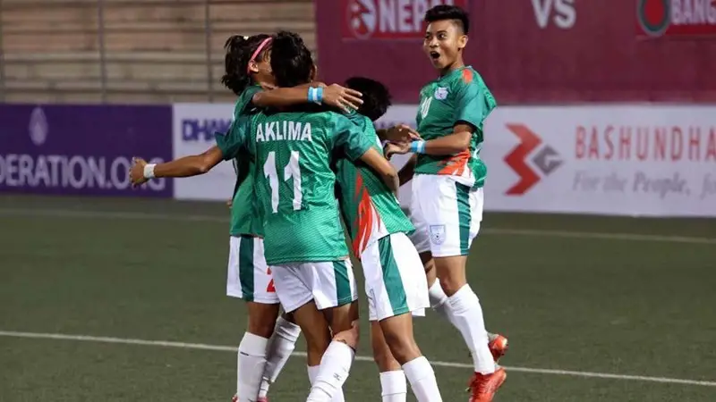ফাইনালে দুই গোলে এগিয়ে বাংলাদেশ ফাইনালে দুই গোলে এগিয়ে বাংলাদেশ