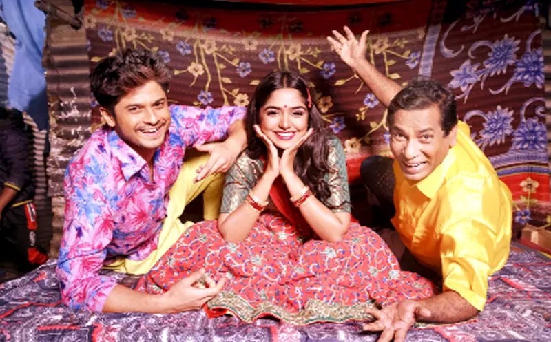 তিন তারকার ‘রঙ্গিলা’ তিন তারকার ‘রঙ্গিলা’