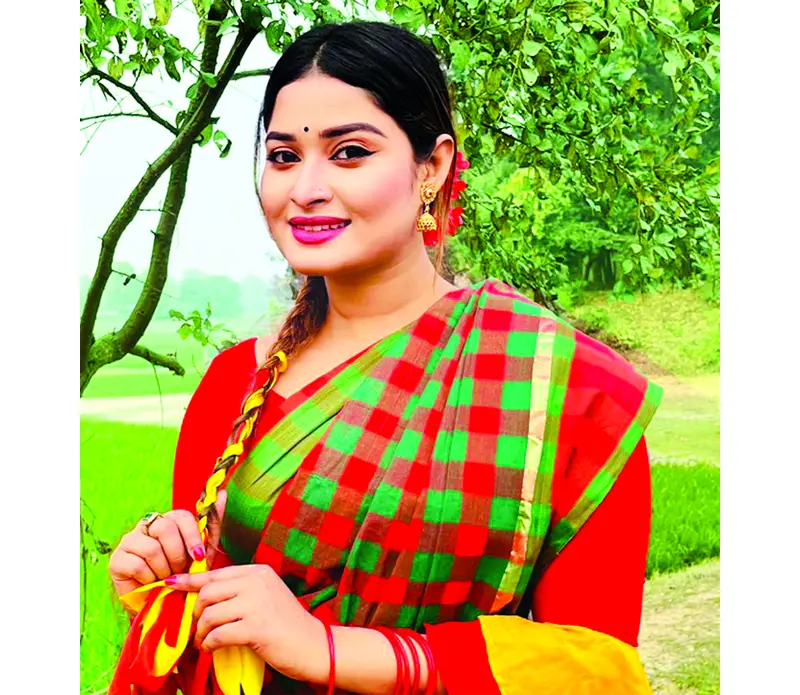 পরীবাণু হয়ে আসছেন শিরীন শিলা পরীবাণু হয়ে আসছেন শিরীন শিলা