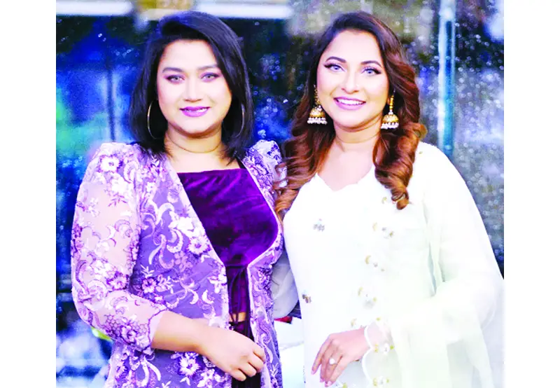 দুই চ্যাম্পিয়নের পথচলার দেড় দশক দুই চ্যাম্পিয়নের পথচলার দেড় দশক