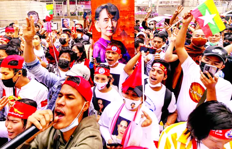 ৩৭ শহরে মার্শাল ল ৩৭ শহরে মার্শাল ল