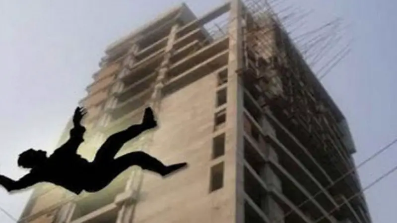 রাজধানীতে নির্মাণাধীন ভবন থেকে পড়ে শ্রমিকের মৃত্যু রাজধানীতে নির্মাণাধীন ভবন থেকে পড়ে শ্রমিকের মৃত্যু