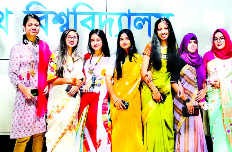 বসন্তে রঙিন ক্যাম্পাস বসন্তে রঙিন ক্যাম্পাস