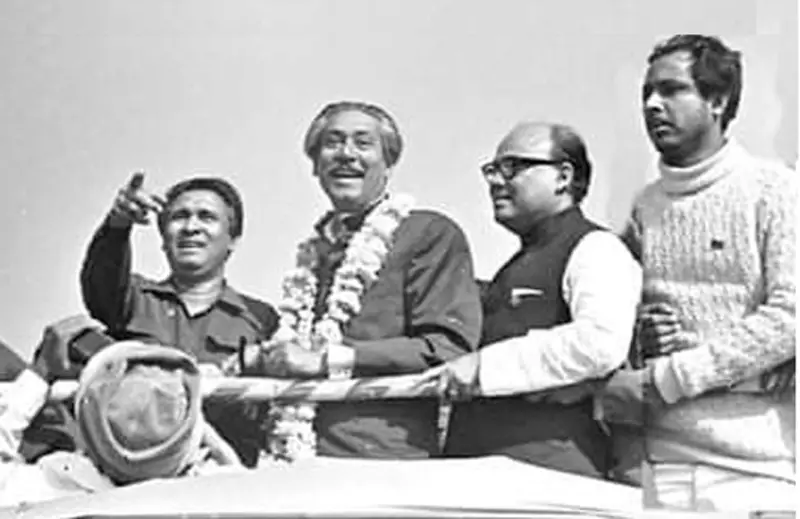 স্বাধীন দেশে বঙ্গবন্ধু স্বাধীন দেশে বঙ্গবন্ধু