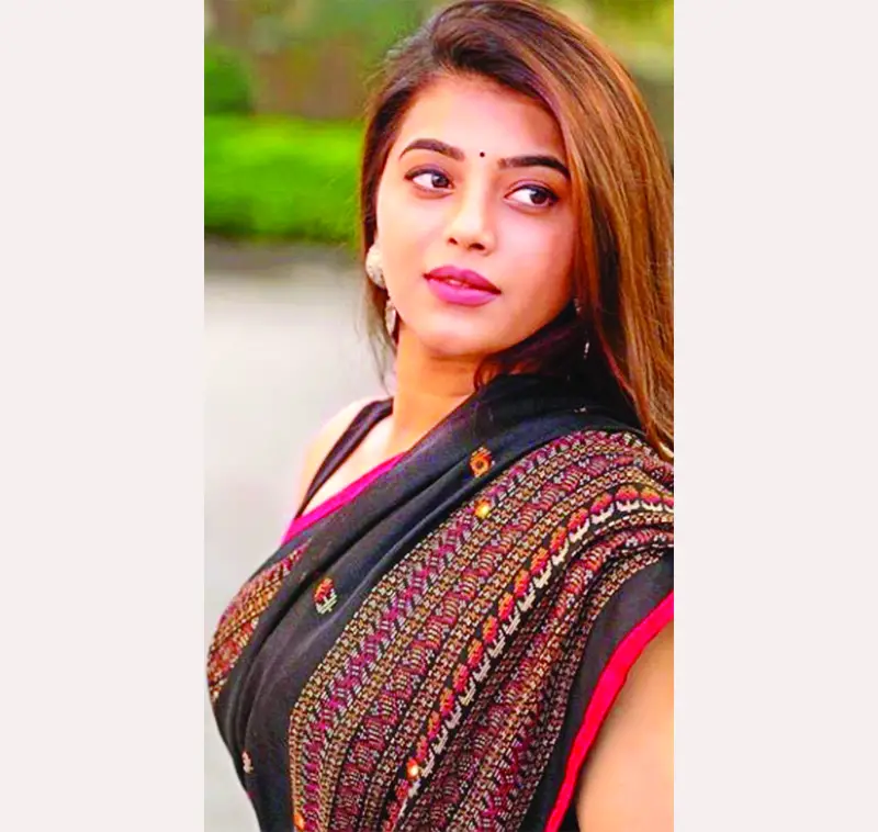 গর্ভাবস্থায় পেটের দাগ গর্ভাবস্থায় পেটের দাগ