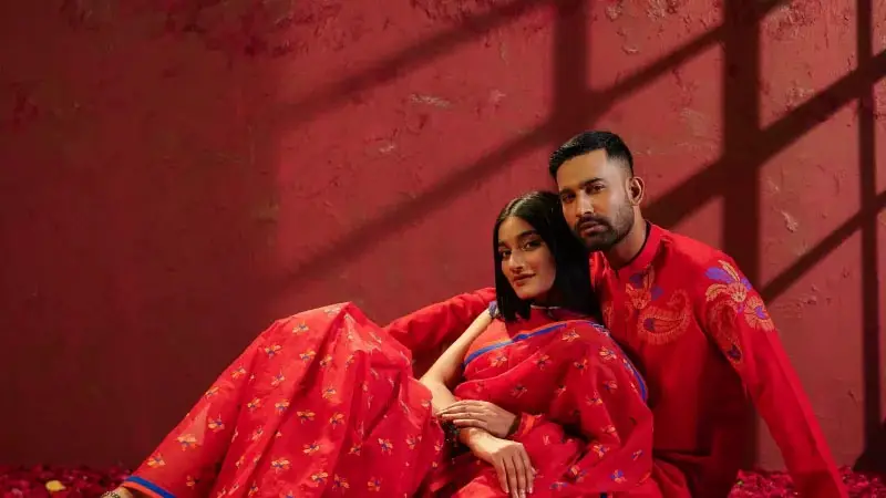 নারীদের যে রঙের পোষাকে পুরুষের নজর কাড়ে নারীদের যে রঙের পোষাকে পুরুষের নজর কাড়ে