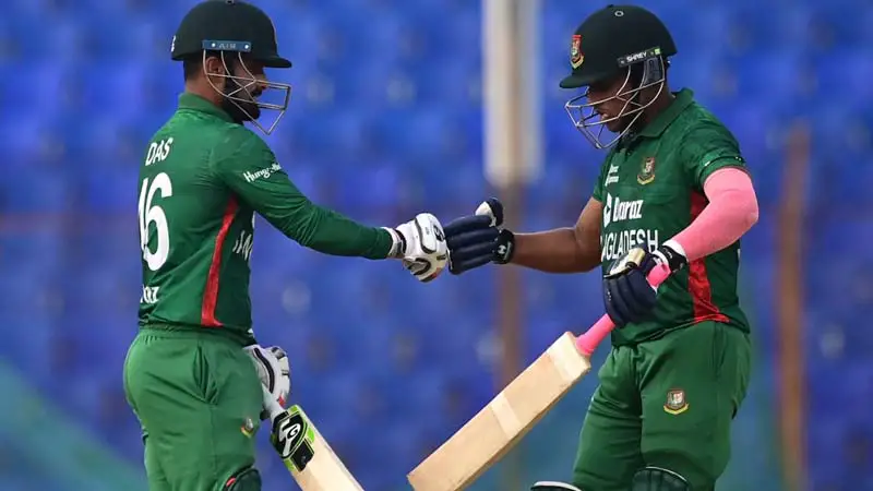 ১৭ ওভারে ২০২ রান করল বাংলাদেশ ১৭ ওভারে ২০২ রান করল বাংলাদেশ