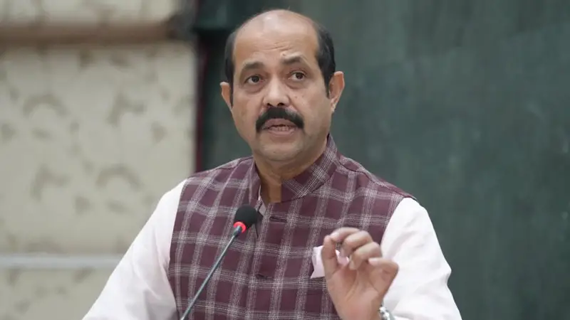 ঢাবির এনার্জি ইন্সটিটিউটকে গবেষণার আহ্বান ডিএনসিসি মেয়রের ঢাবির এনার্জি ইন্সটিটিউটকে গবেষণার আহ্বান ডিএনসিসি মেয়রের