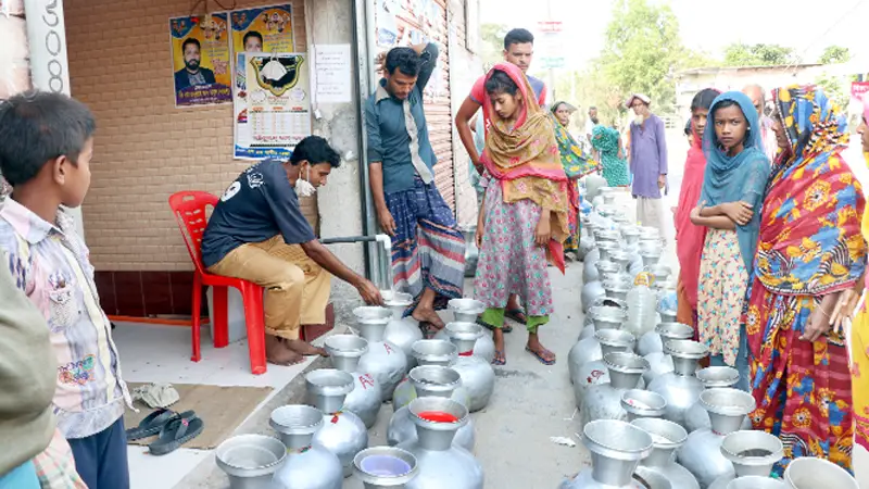 উপকূলে সুপেয় পানির তীব্র সংকট