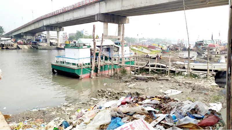 দখল-দূষণে অস্তিত্ব সংকটে খাপড়াভাঙ্গা নদী