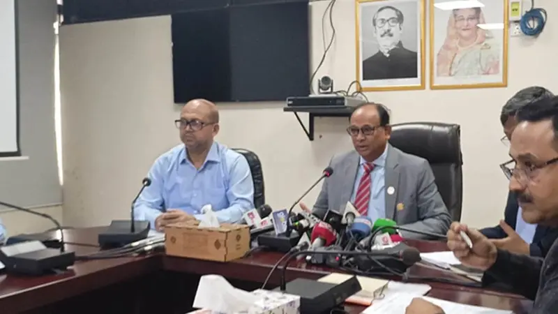 ঈদে ট্রেনের আগাম টিকিট বিক্রি শুরু ৭ এপ্রিল ঈদে ট্রেনের আগাম টিকিট বিক্রি শুরু ৭ এপ্রিল