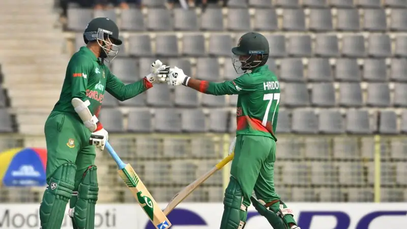 পাহাড়সম রান সংগ্রহে রেকর্ড বাংলাদেশের পাহাড়সম রান সংগ্রহে রেকর্ড বাংলাদেশের