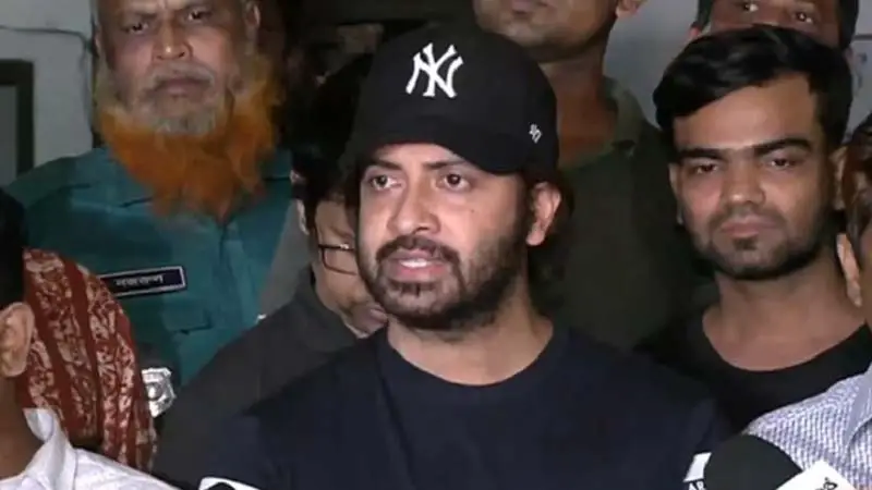 প্রযোজকের বিরুদ্ধে ডিজিটাল নিরাপত্তা আইনে মামলা করলেন শাকিব প্রযোজকের বিরুদ্ধে ডিজিটাল নিরাপত্তা আইনে মামলা করলেন শাকিব