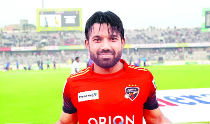 টানা ৭ জয়ের রেকর্ড গড়ল কুমিল্লা টানা ৭ জয়ের রেকর্ড গড়ল কুমিল্লা