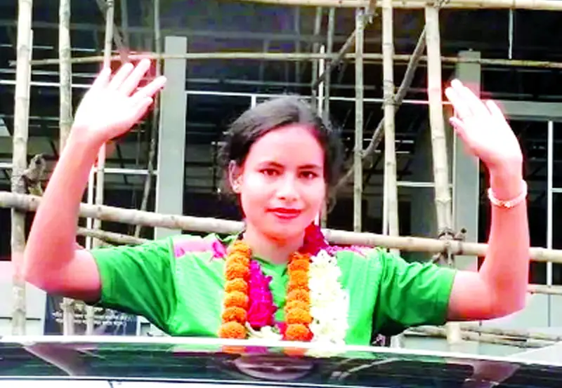 আকস্মিক অবসরে তারকা ফুটবলার স্বপ্না আকস্মিক অবসরে তারকা ফুটবলার স্বপ্না